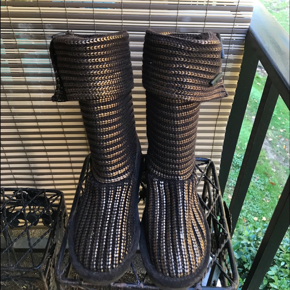 BearPaw brown Boots